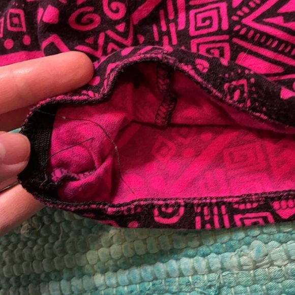 Decree pink Bandeau top, small, abstract / tribal - Picture 9 of 12